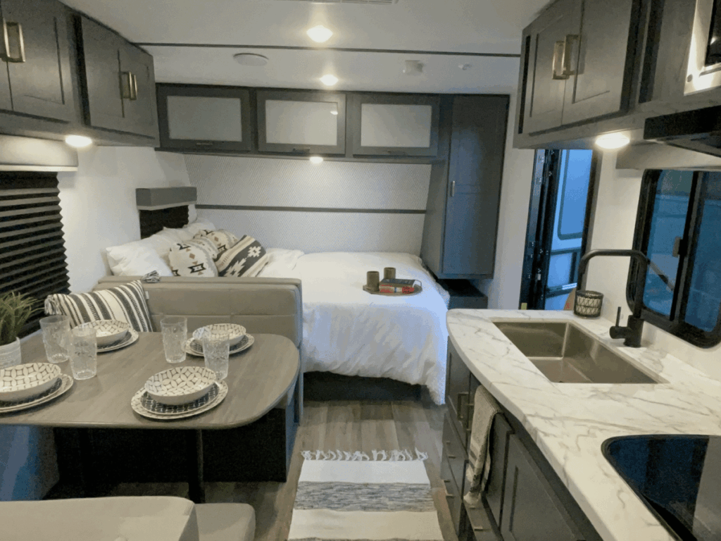 Staged 2022 Keystone Bullet Crossfire