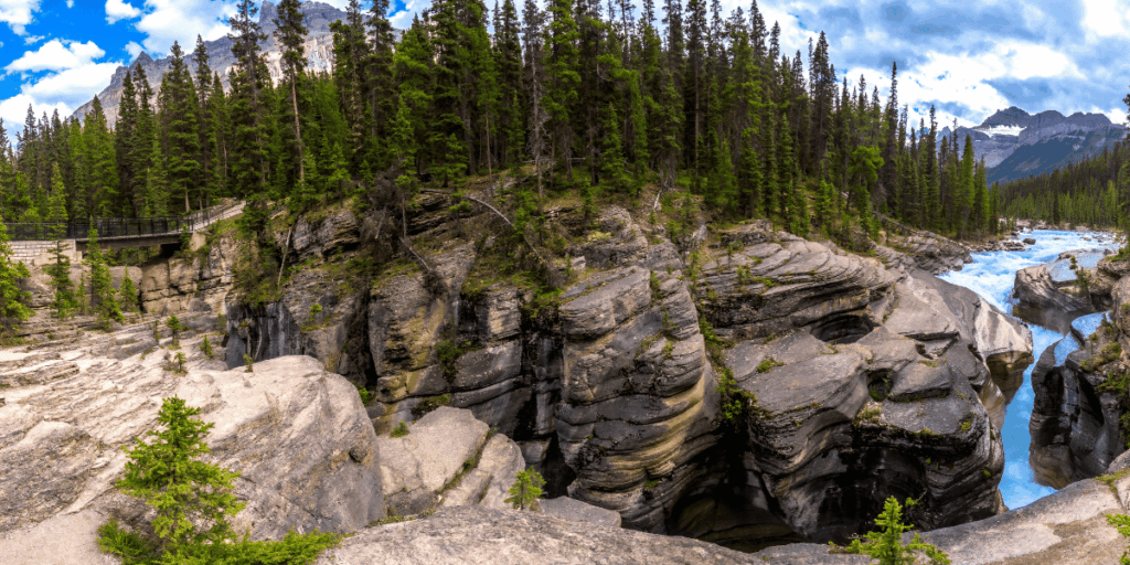 Mistaya Canyon Alberta